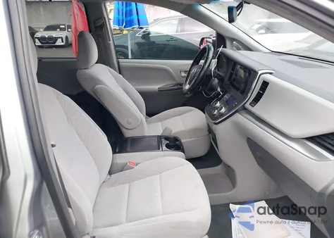 2017 Toyota Sienna Le 8 Passenger из США, поврежденный, VIN 5TDKZ3DC9HS841120